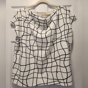 Melloday white/black Top